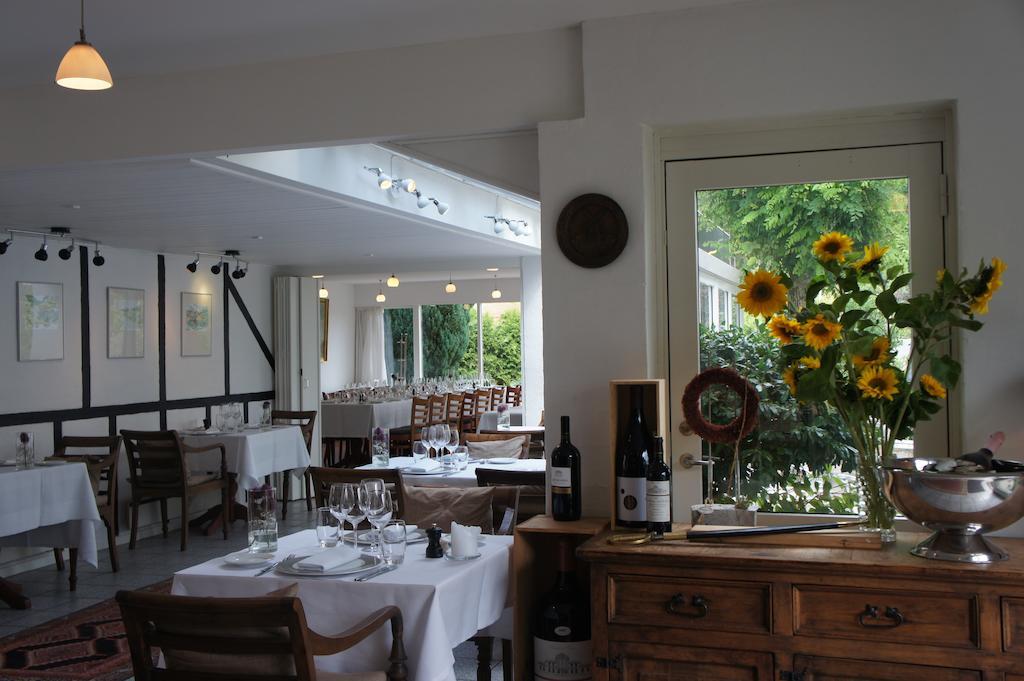 Lyng Dal Hotel Og Restaurant Ry Exterior foto